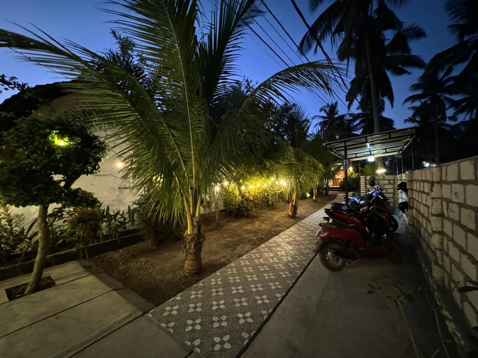 Meket Bungalows Toyapakeh Exteriör bild