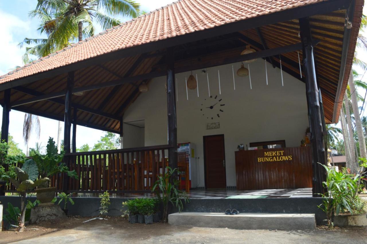 Meket Bungalows Toyapakeh Exteriör bild